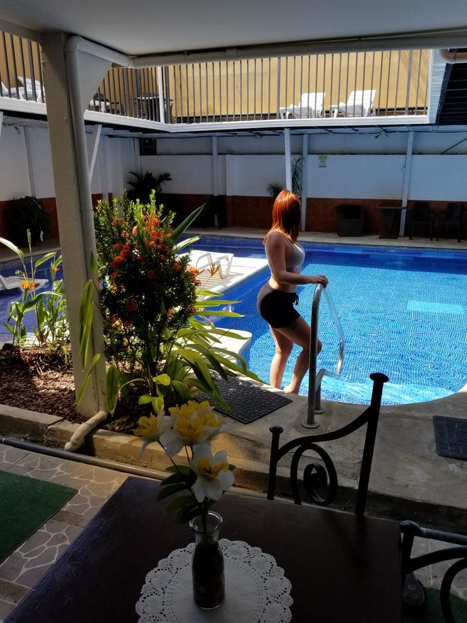 Monte Campana Jaco Hotell Exteriör bild