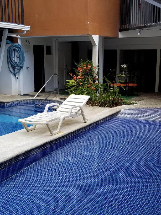 Monte Campana Jaco Hotell Exteriör bild