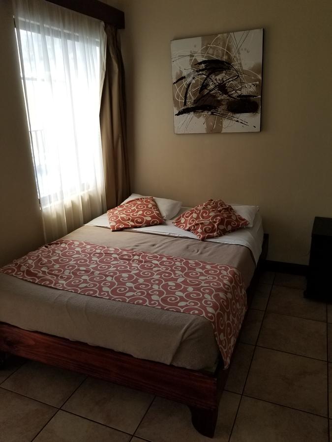 Monte Campana Jaco Hotell Exteriör bild