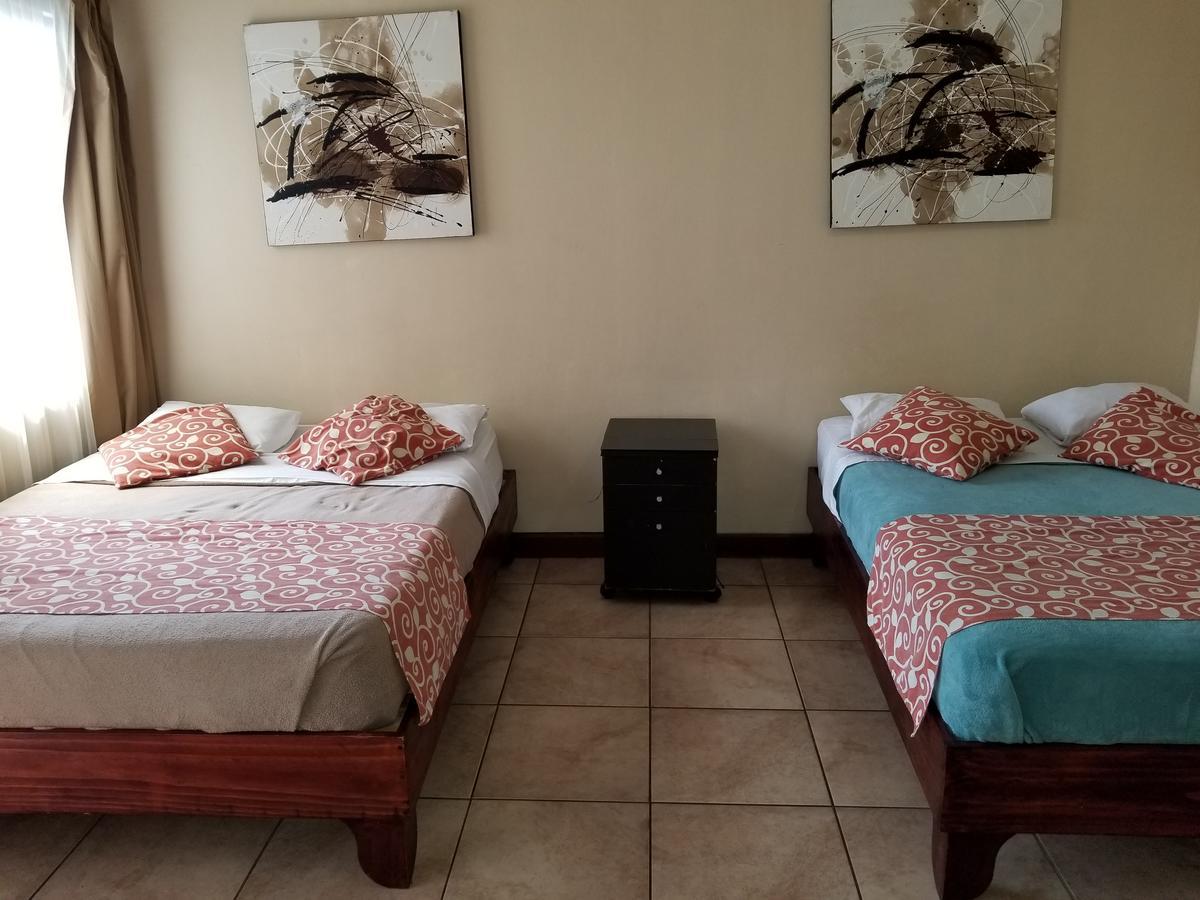 Monte Campana Jaco Hotell Exteriör bild