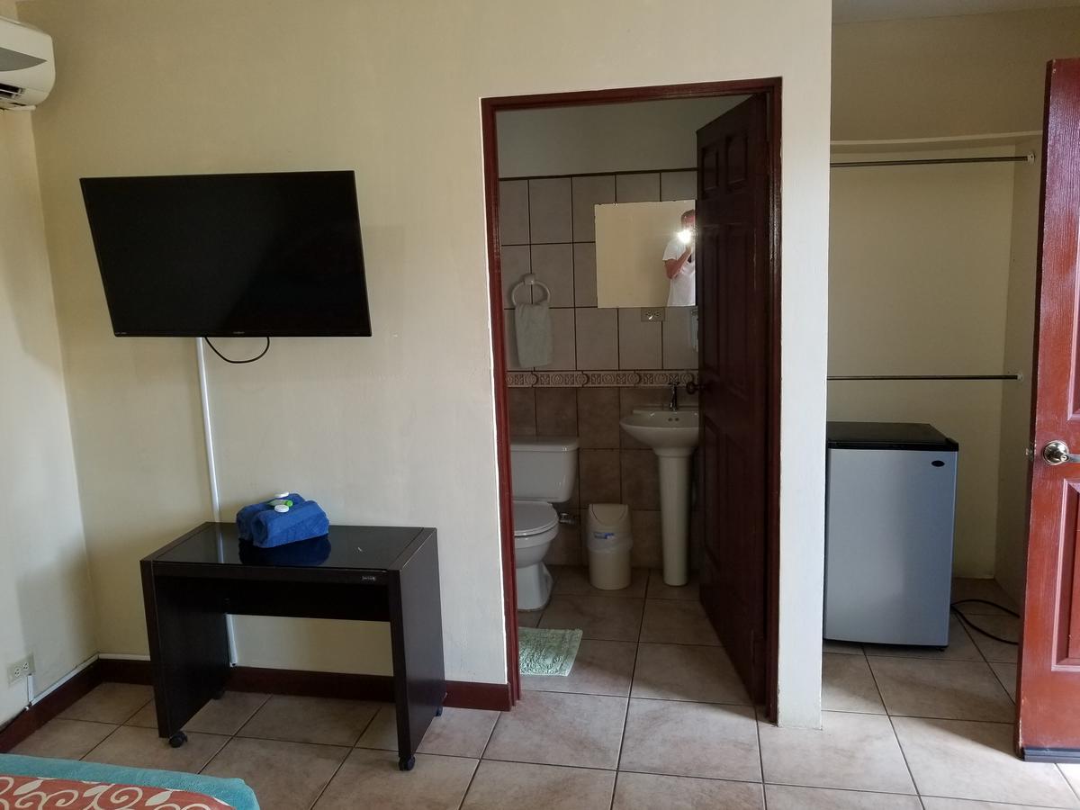 Monte Campana Jaco Hotell Exteriör bild